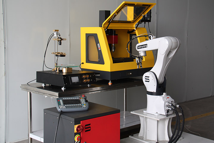 育菁機(jī)器人實訓(xùn)工作站